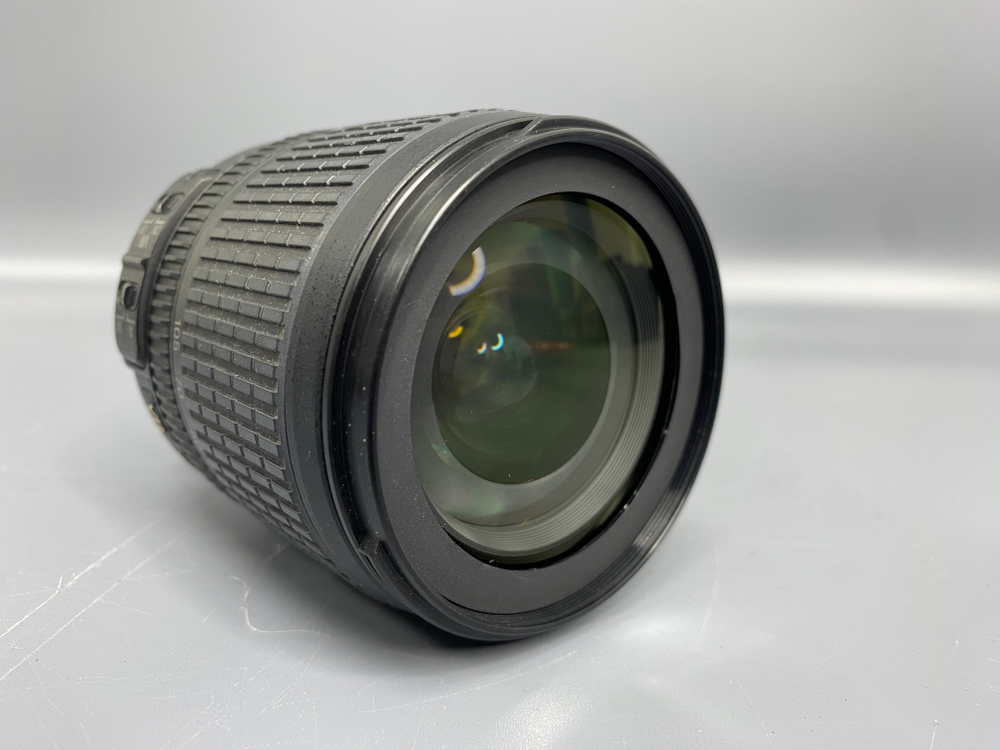 Nikon 18-105mm 3.5-5.6G AF-S ED DX VR Nikkor