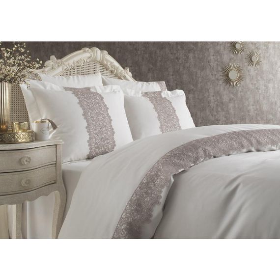 Постельное белье Beatrice  с кружевом   TIVOLYO HOME Турция