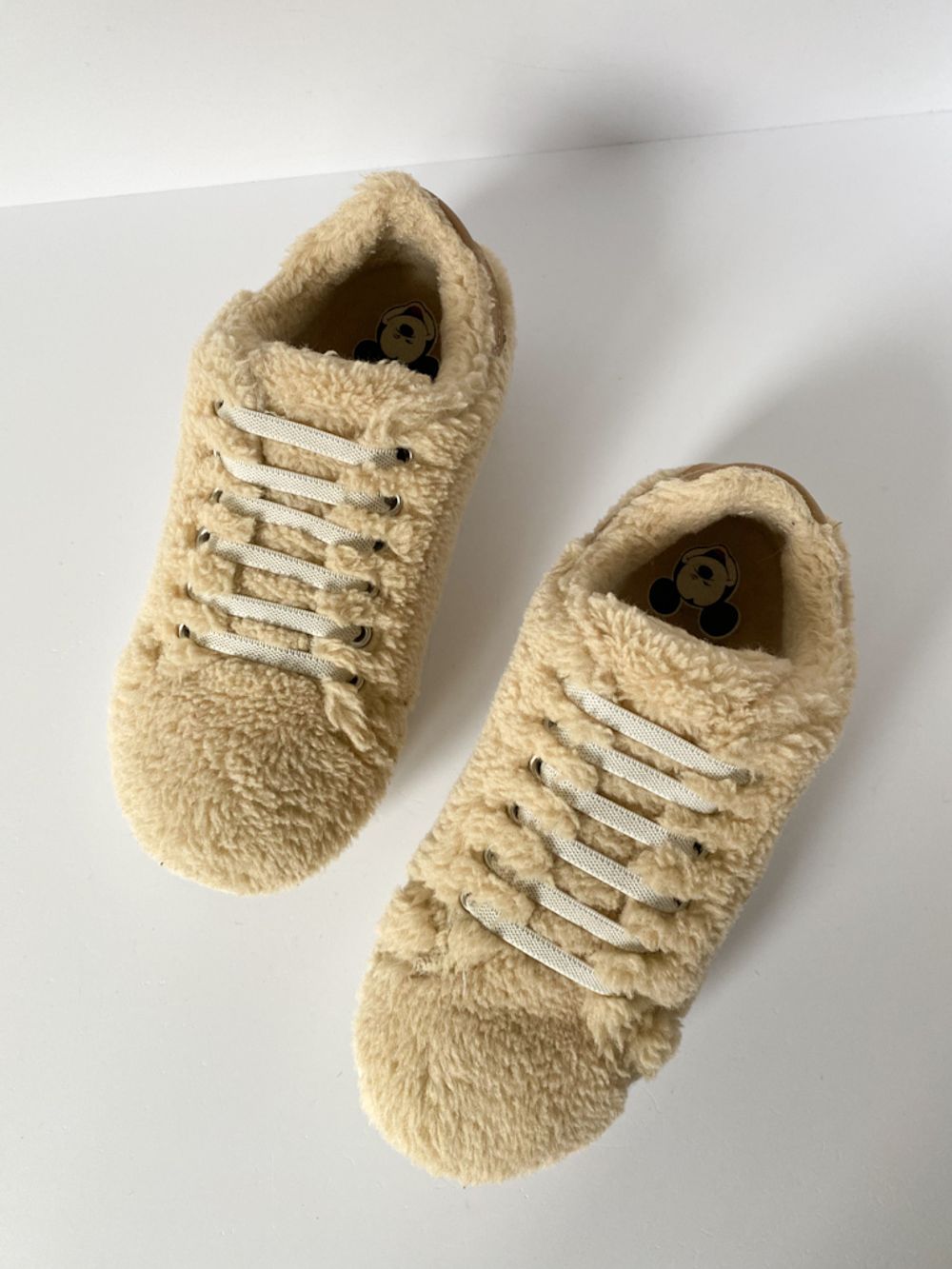 Меховые кроссовки Moaconcept, 32