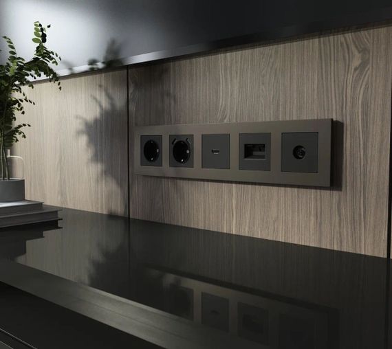 Рамка Werkel Slab на 5 постов бронза/софт W0052963 4690389207945