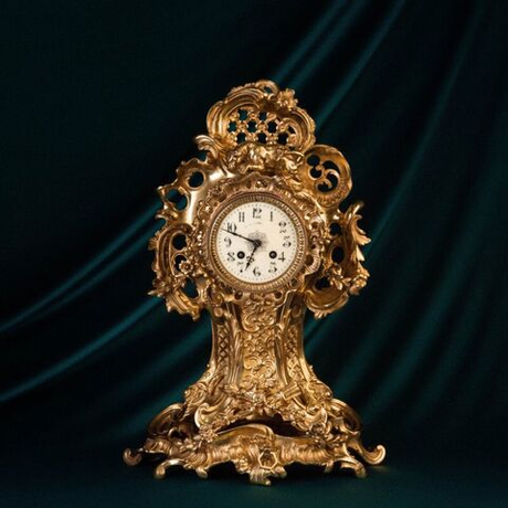 Винтаж: Настольные бронзовые часы