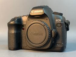 Canon 5D Mark II Body 240392 Кадров