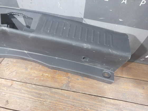 Накладка задней панели Chery Tiggo 7 Pro 20-нв Б/У Оригинал 40300137401