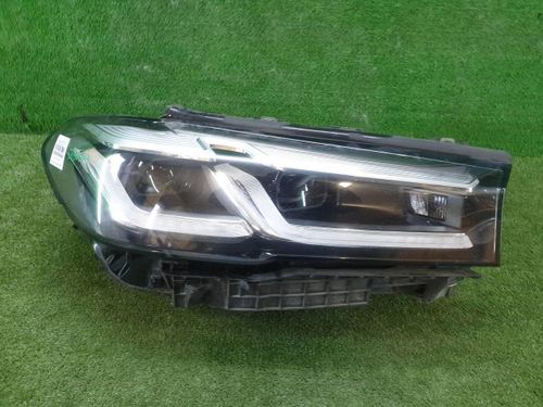 Фара правая BMW 5er G30 (2020-2023) LED