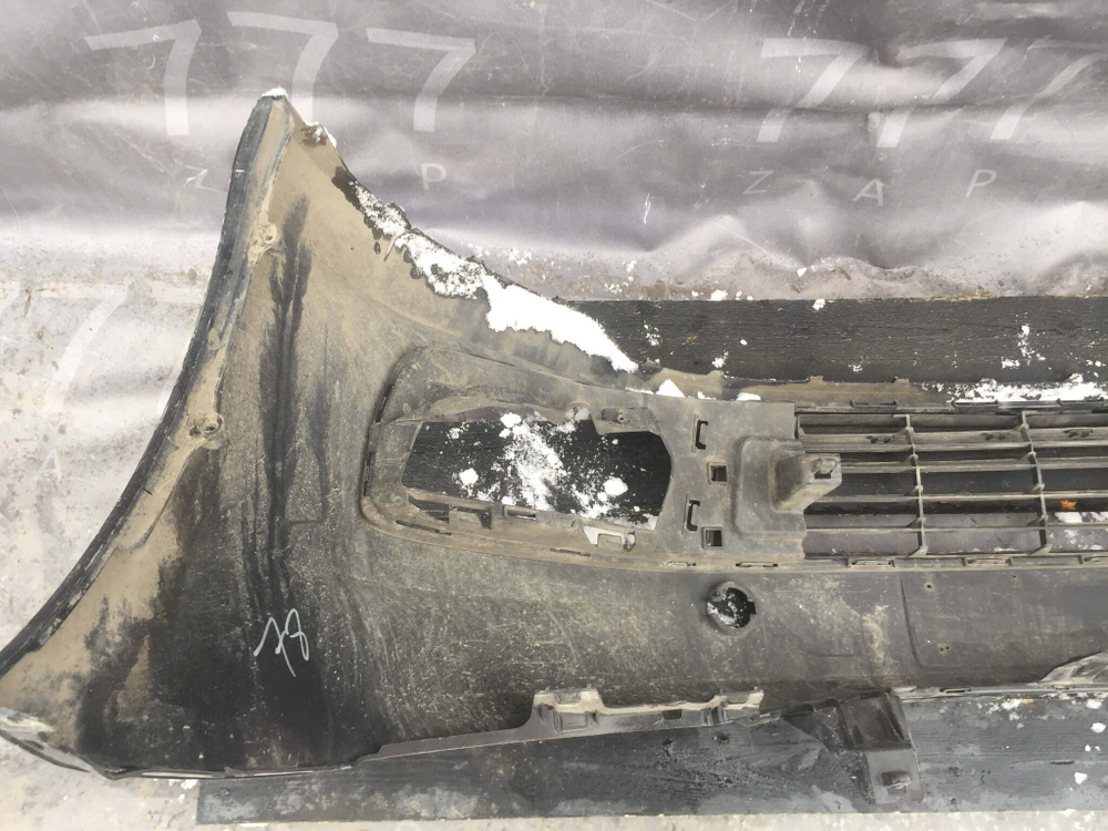 Бампер передний Volkswagen Polo 5 Sedan 15-20 Б/У Оригинал 6RU807221A