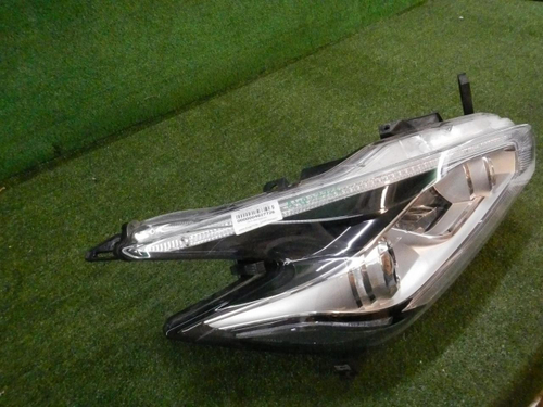 Фара правая Nissan Murano Z52 (2014-2022) LED