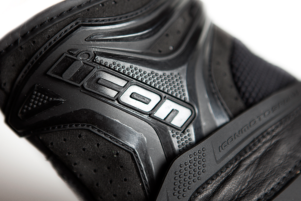 Мотоперчатки - ICON OVERLORD RESISTANCE (черные)