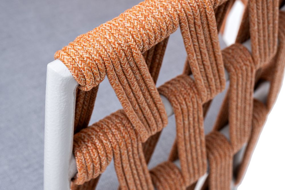 "Диего" стул плетеный из роупа, каркас из стали светло-серый (RAL7035) шагрень, роуп оранжевый меланж круглый, ткань светло-серая