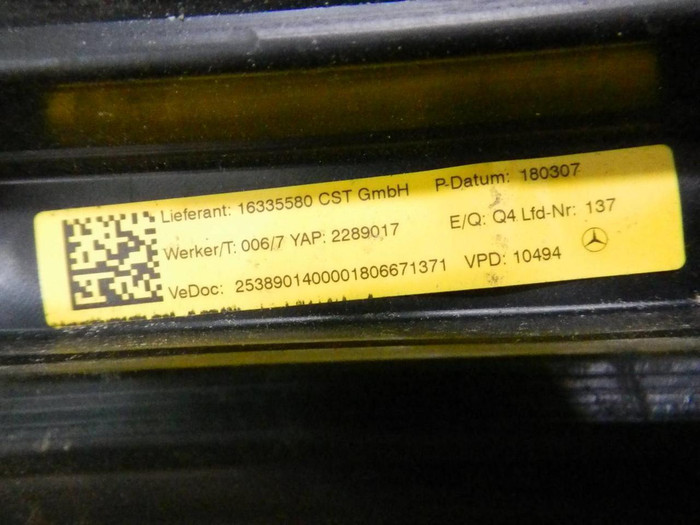 Рейлинг правый Mercedes GLC X253 (2015-2019)