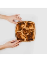 Деревянная менажница квадратная 5 отсеков из кедра