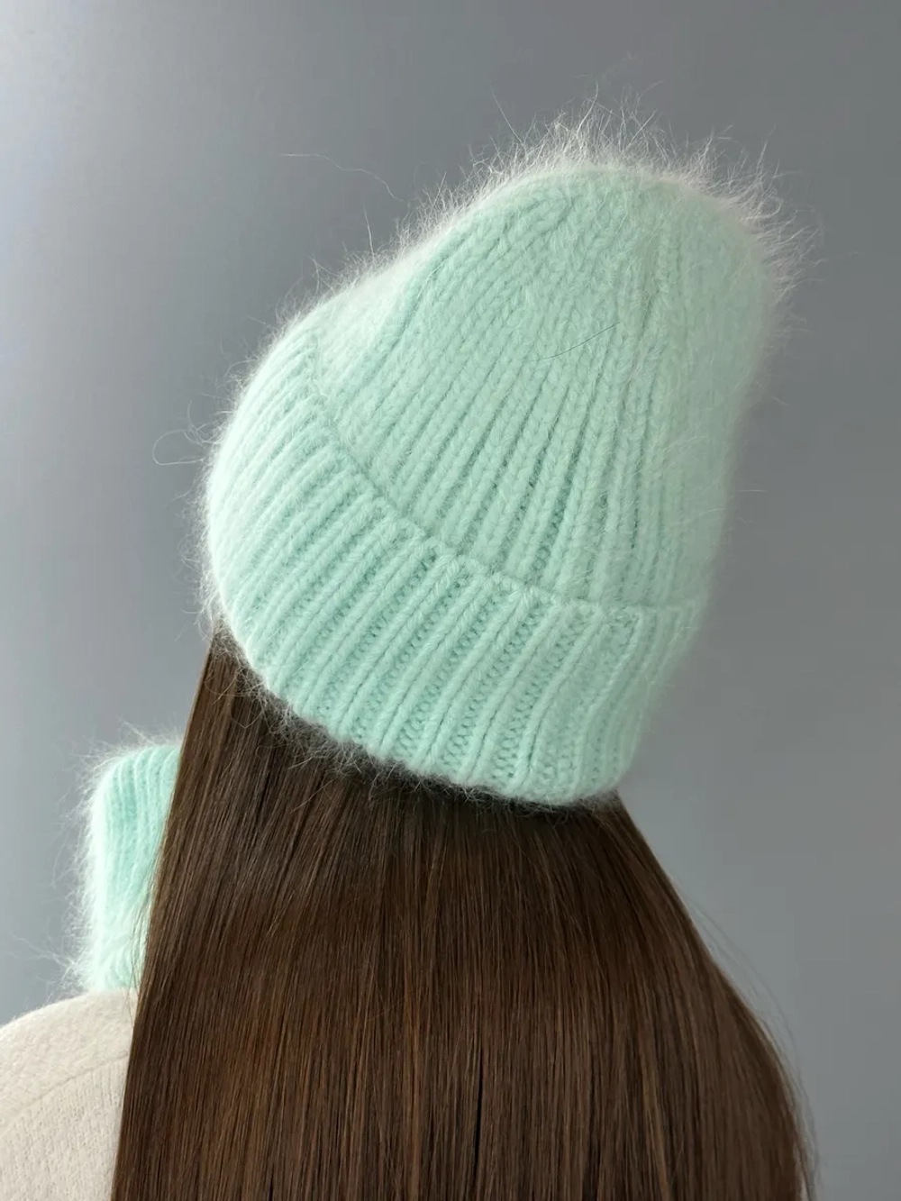 комплект шапка с шарфом- снуд зимний вязаный