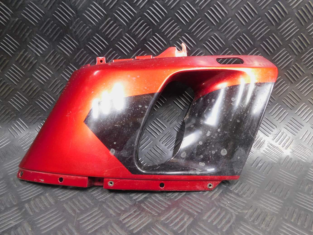 Пластик боковой правый Kawasaki ZZR 400 98 053067