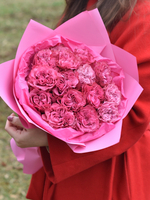 Букет из пионовидных роз Кантри Блу