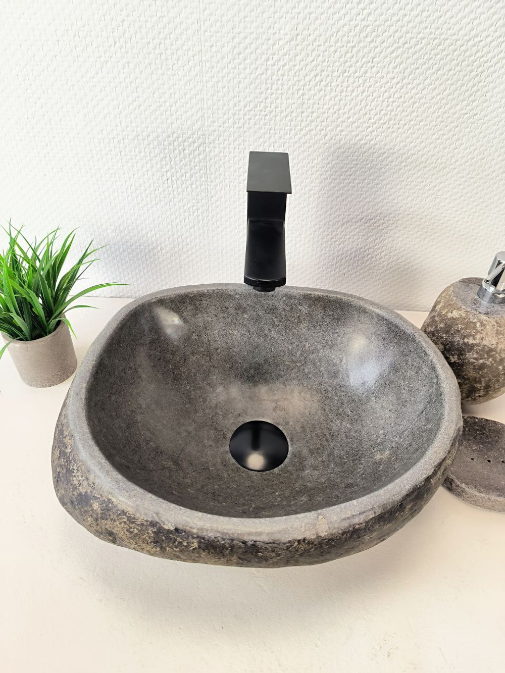 Раковина из речного камня RS-65994 39х31х16 из натурального камня