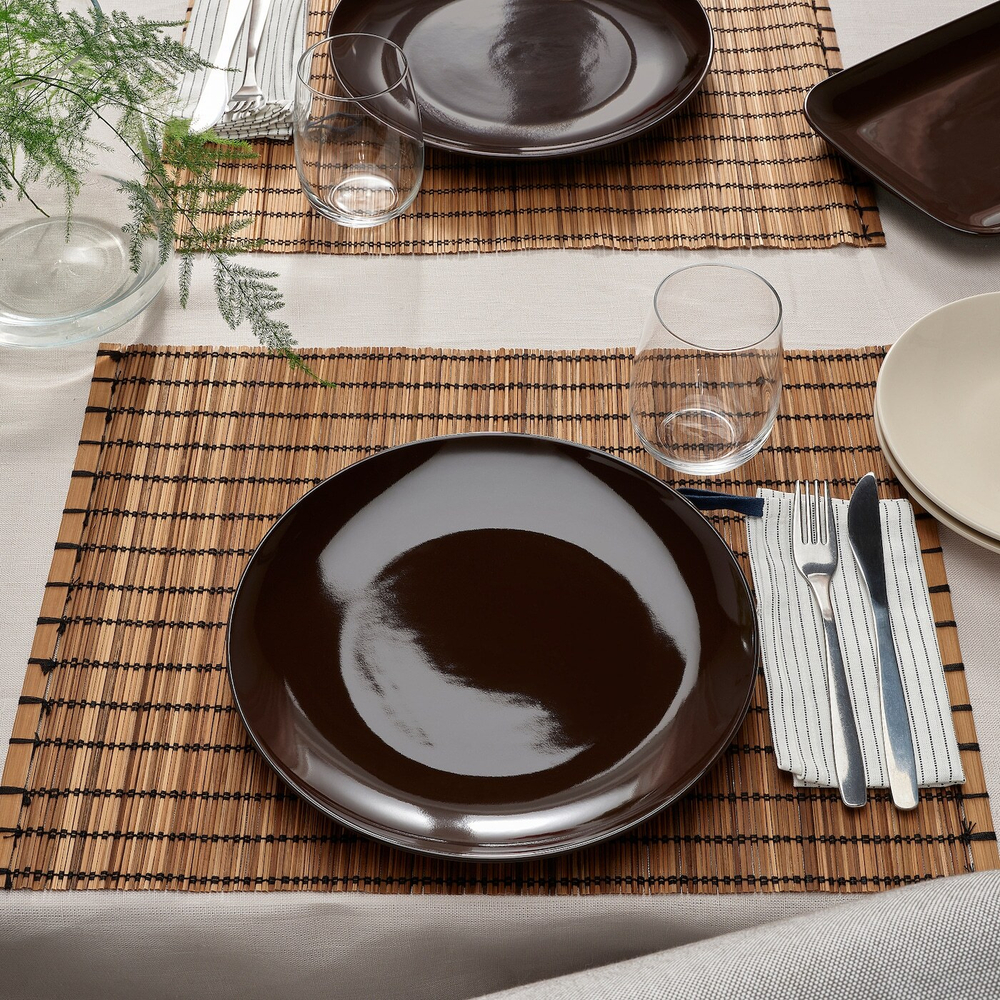 IKEA FÄRGKLAR  (ИКЕА ФÄРГКЛАР)  -  Тарелка, коричневая глянцевая, 26 см