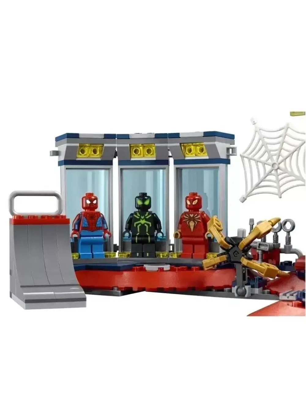 Конструктор Нападение на мастерскую паука 507 деталей 60095