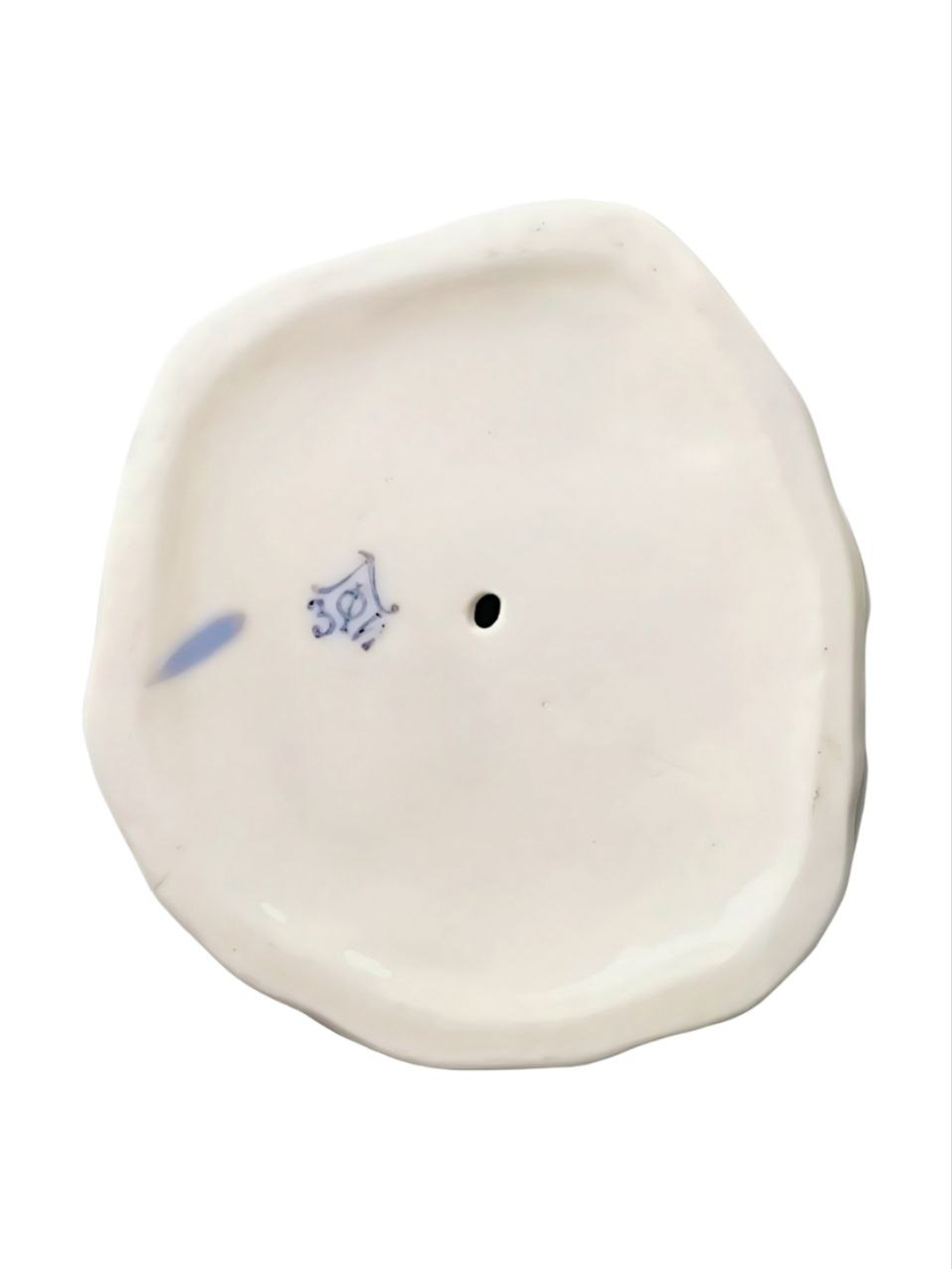 Фарфоровая статуэтка "Сестрица Алёнушка с козлёнком" ЛЗФИ