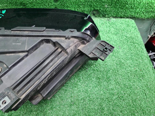 Фара левая Geely Tugella (2019-2024) LED