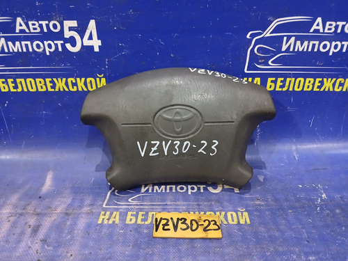 Подушка безопасности водительская TOYOTA CAMRY PROMINENT 1991