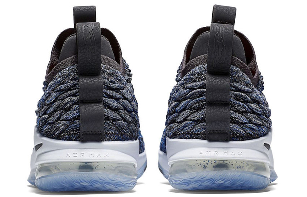 Lebron 15 low signal blue thunder grey top
