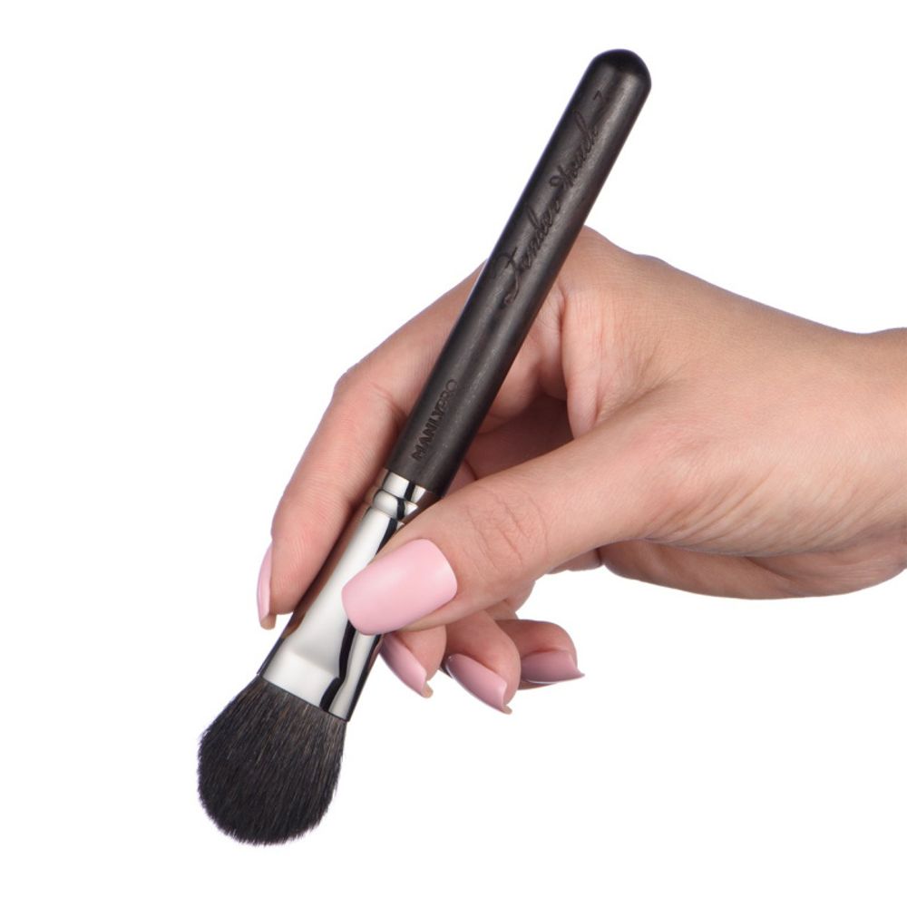 Средняя плоская кисть-лепесток для сухих текстур ManlyPro - TT7