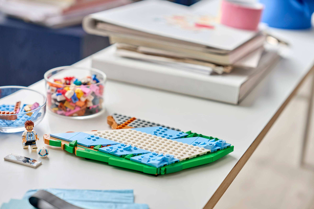 Конструктор LEGO Editions 43011 Lionel Messi – Soccer Highlights