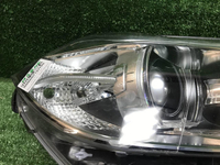 Битая Фара правая BMW X5 F15 X6 F16 (13-18) ксенон