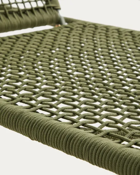 Шезлонг Dandara из зеленой стали и веревки на ножках из массива акации
