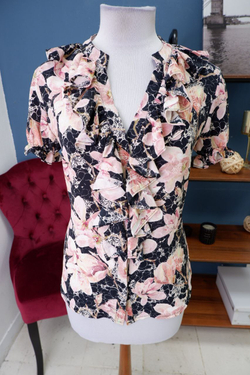 Блузка CTN с цветами 42 размер