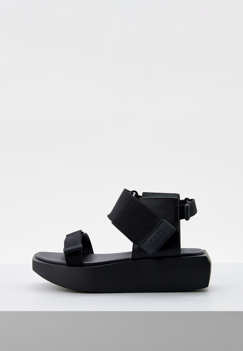 Босоножки женские UNITED NUDE Wa Puffy Lo