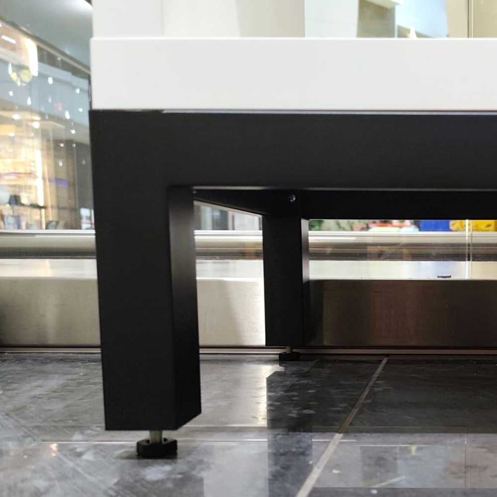 Ножка металлическая "Hyllställ" для стеллажа FORA, 146,7х37,8, черный