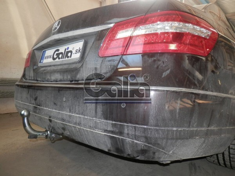 Фаркоп оцинкованный Galia M138С для Mercedes E-Class седан 2009-2016(паспорт и сертификат в комплекте)(без электрики)