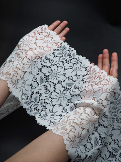 Эластичное кружево экрю ширина 19 см