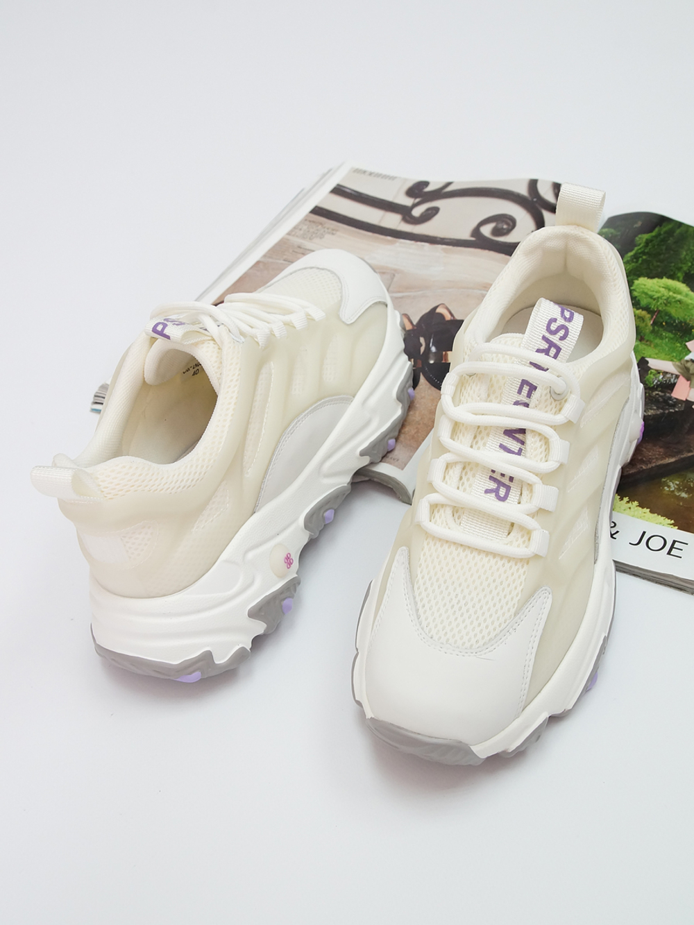 Кроссовки женские демисезонные