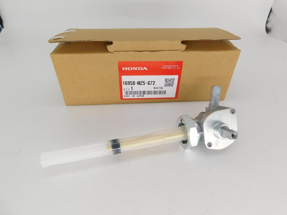 бензокран Honda VF750 Magna 16950-MZ5-670