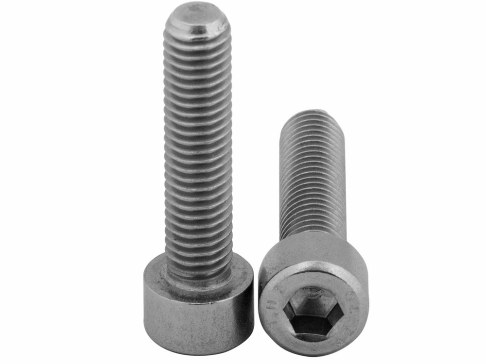 Болт 10х45 (крепление двигателя 270)