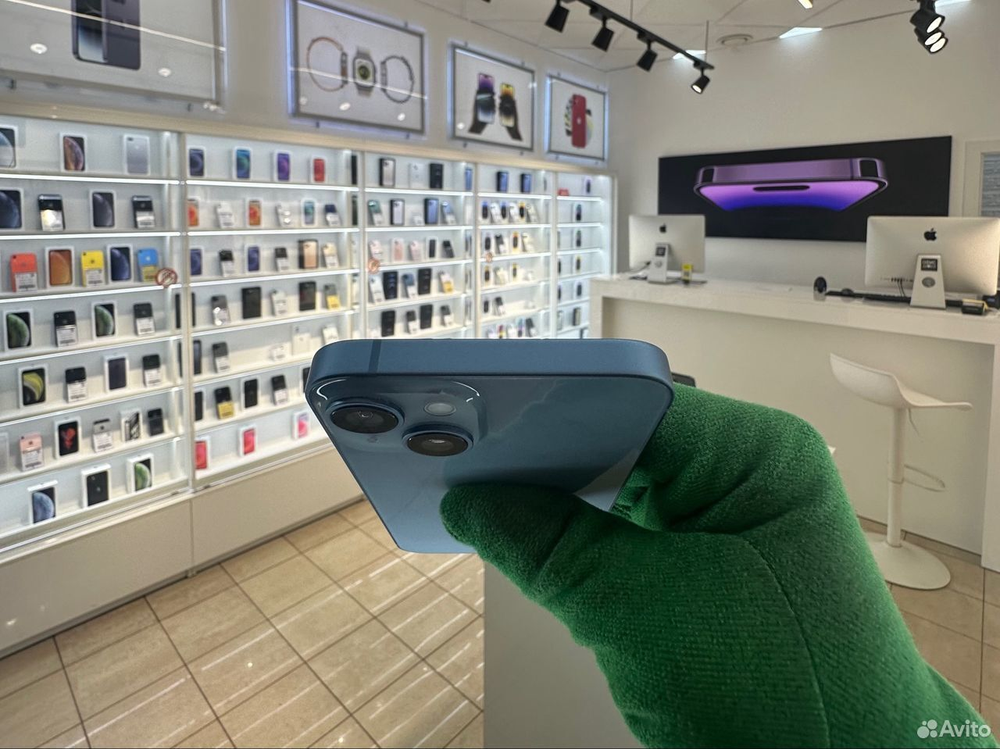 iPhone 14 128 ГБ б/у