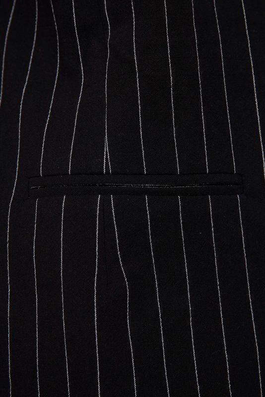 Жилет удлиненный изо льна в полоску, черный