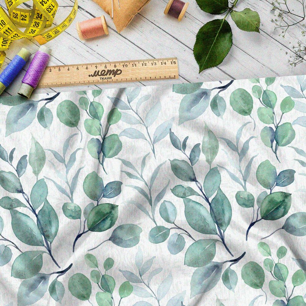Ткань блэкаут крупные акварельные листья на белом фоне