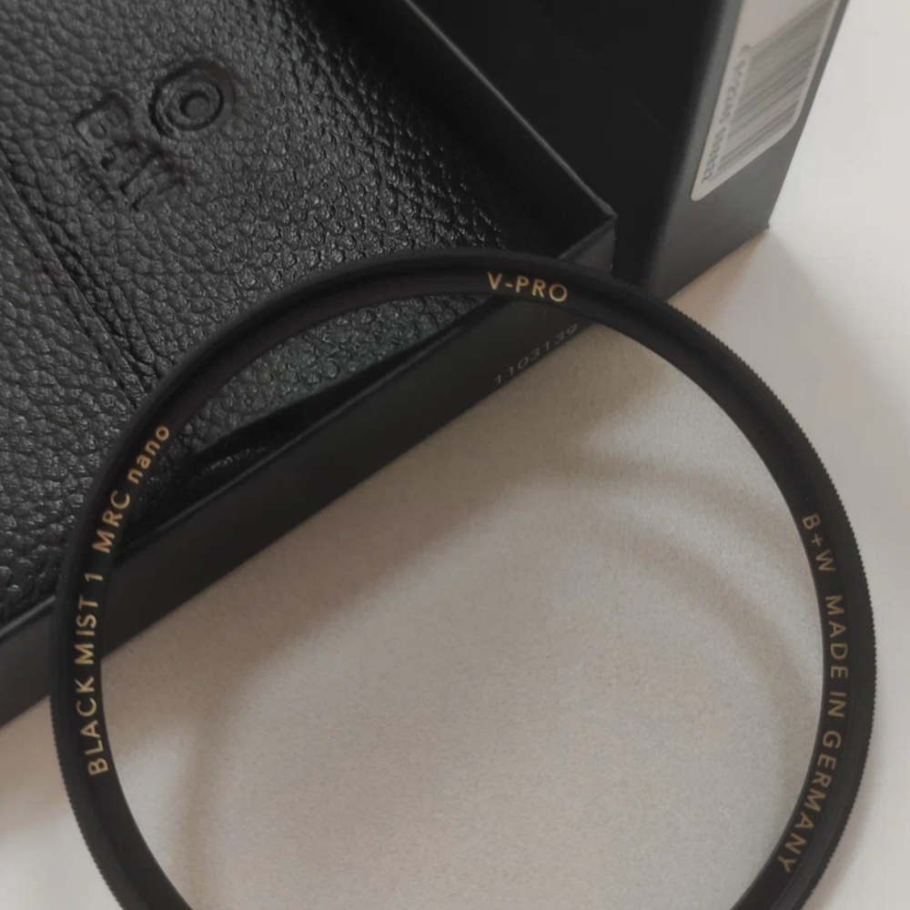 B+W V-Pro BLACK MIST 1 MRC nano 67mm. Светофильтр с эффектом "чёрного тумана"