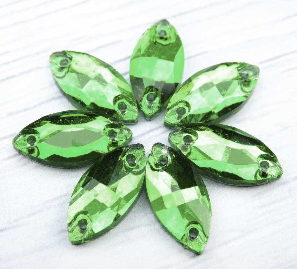 МИ020НН612 Хрустальные стразы пришивные "лодочка", цвет: светло-зеленый, размер: 6х12 мм, 15 шт.