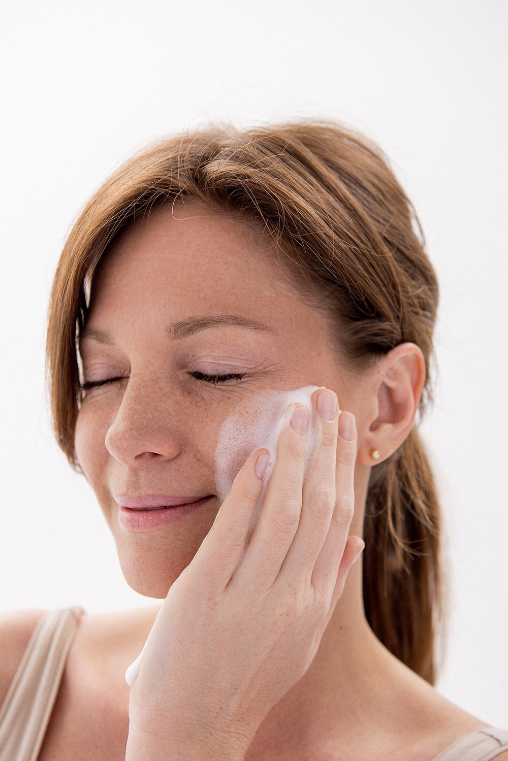 Мягкая пенка для умывания Soft cleansing foam на основе живой суспензии микроводоросли Chlorella, ТМ ALGA SPA