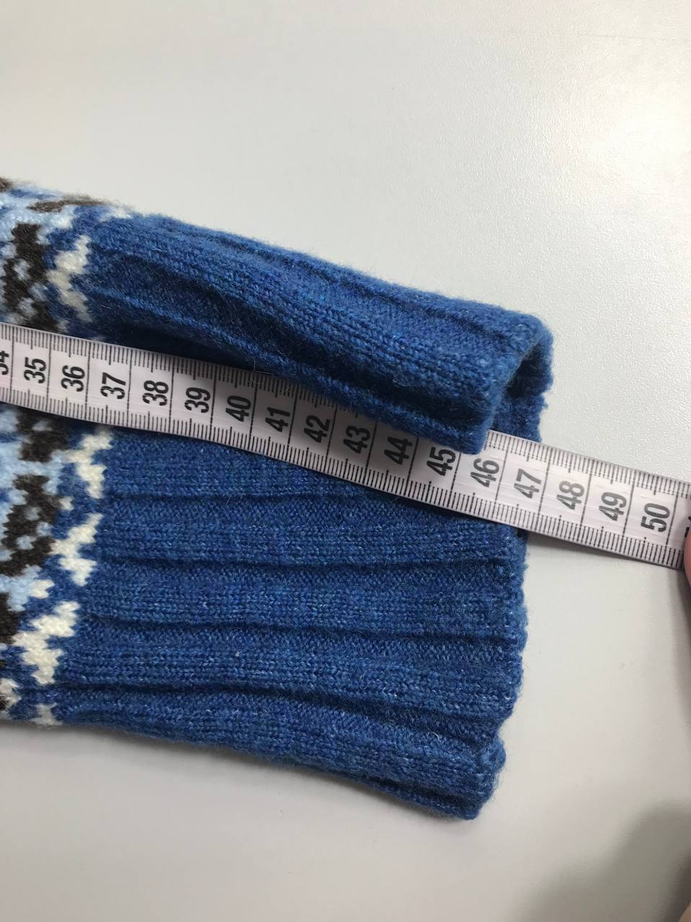 Кардиган Mango для уютного и теплого образа, маркировка М, визуально на 46 размер