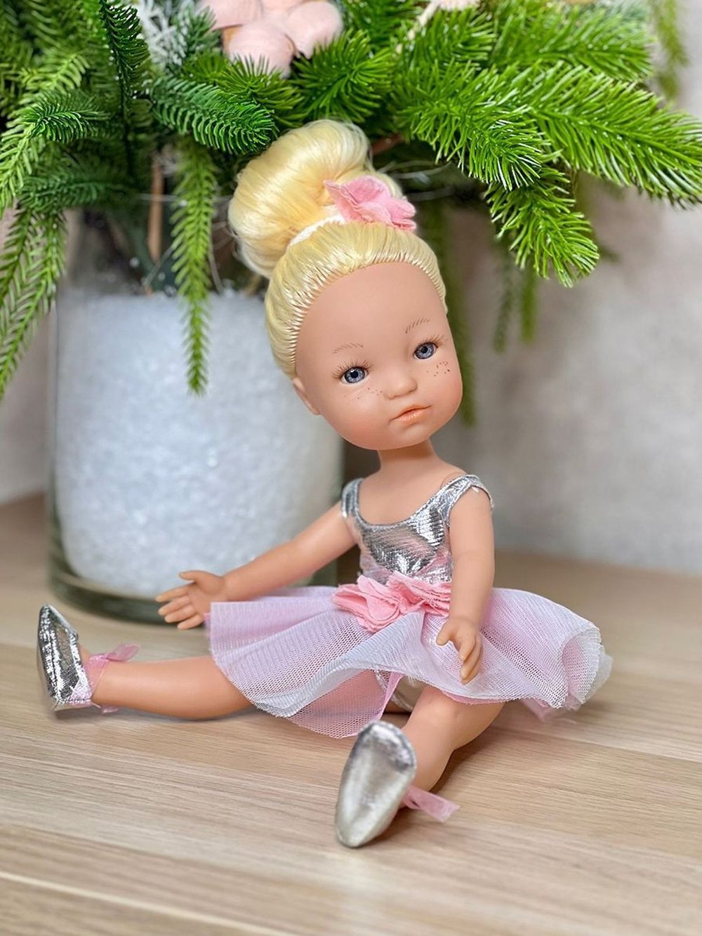 Кукла BERJUAN виниловая 35см Fashion Girl (861)