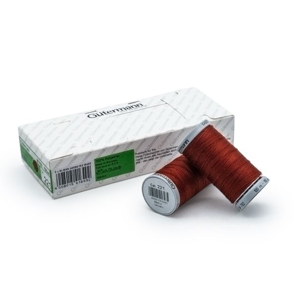 Нитки суперкрепкие Gutermann Extra Strong M782 №40 (100 метров), 5 кат. | 221 красно-терракотовый