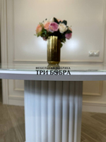 Круглый стол "Орион", белый мрамор