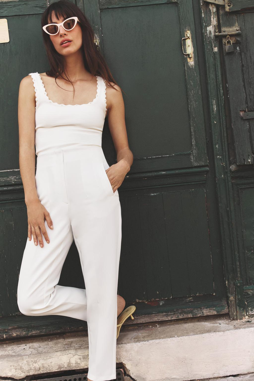 ZARA ЭЛАСТИЧНЫЙ ТОП С ЖЕМЧУГОМ, БЕЛЫЙ