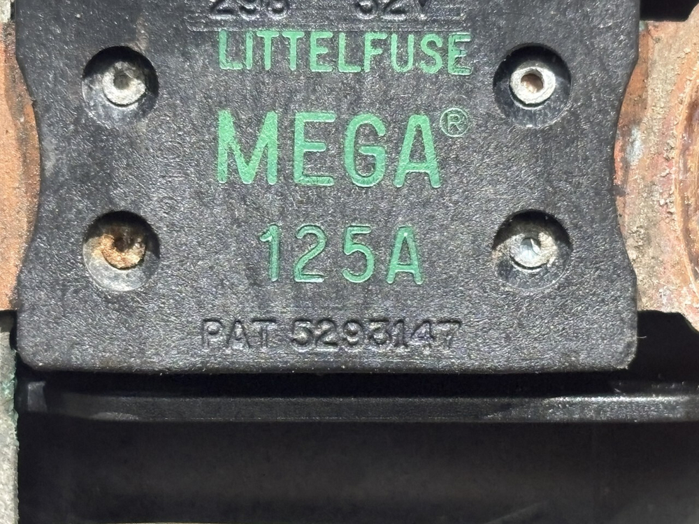 Блок силовых предохранителей 2019г.