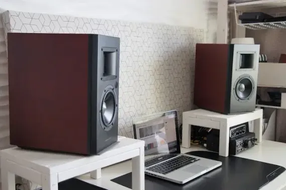 Edifier AirPulse A200 Cherry