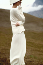 Джемпер ALESSANDRA, молочный